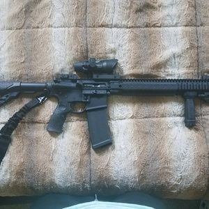 Meet your Posher, Lateef